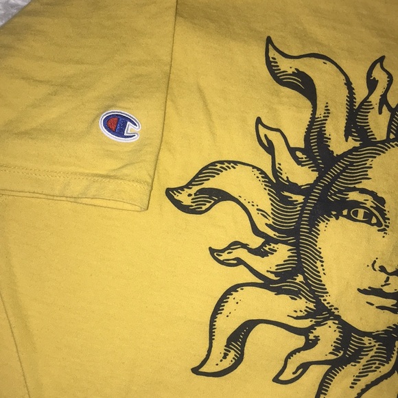 Champion Sun Graphic Short Sleeve Tee in Mustard Yellow Size Medium - Picture 5 of 8